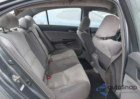 2008 Honda Accord 2.4 Lx z USA, uszkodzony, nr VIN 1HGCP26348A090167